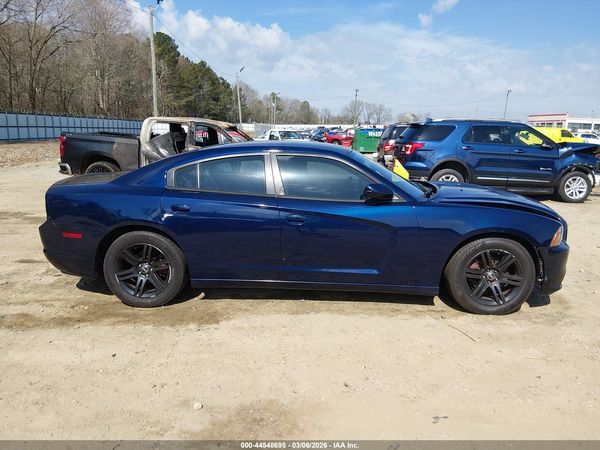 2014 DODGE CHARGER SE