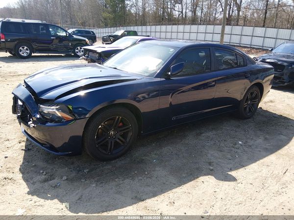 2014 DODGE CHARGER SE