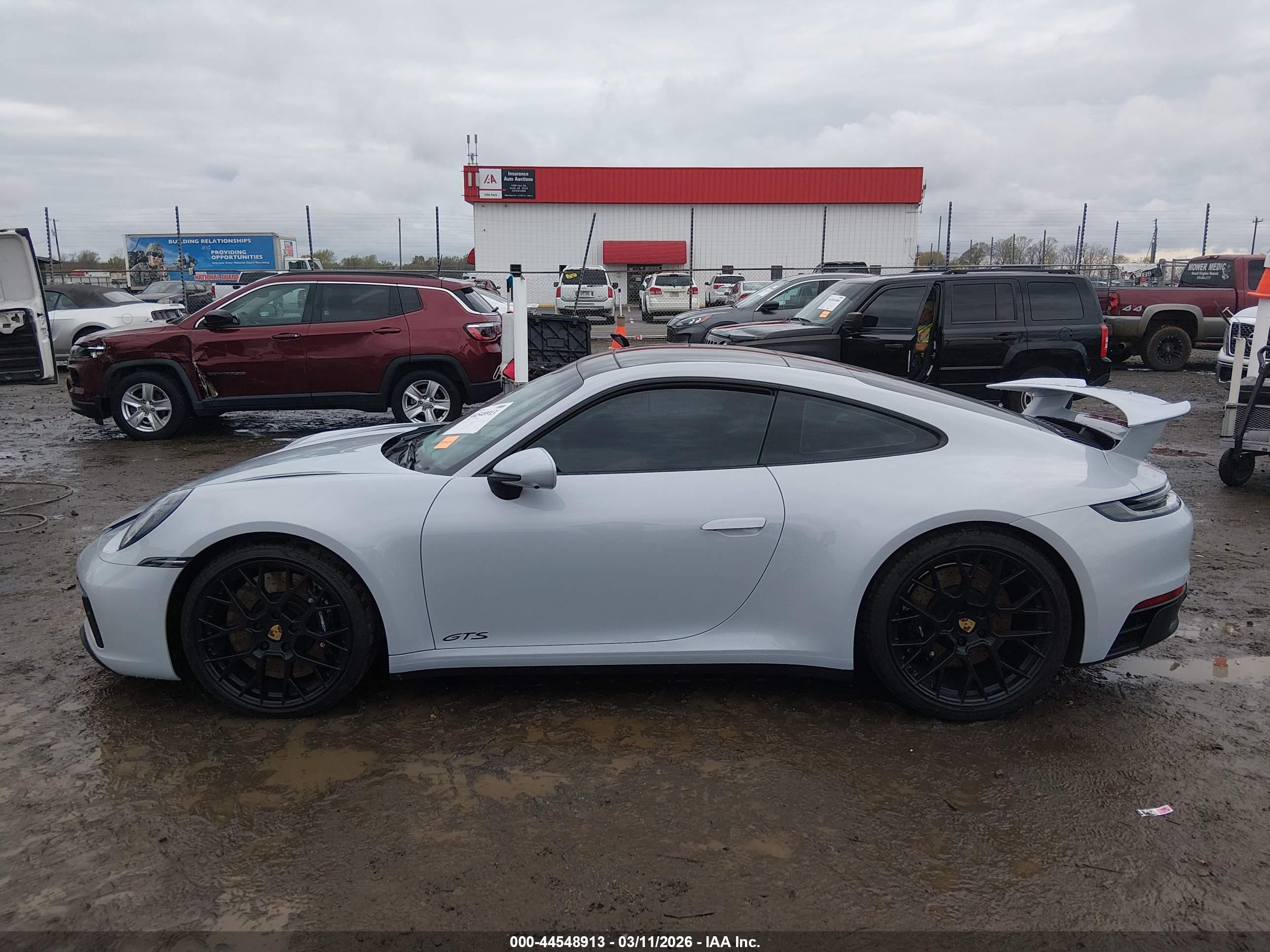 2024 PORSCHE 911