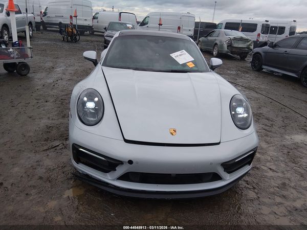 2024 PORSCHE 911