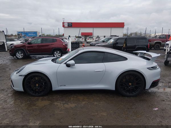 2024 PORSCHE 911