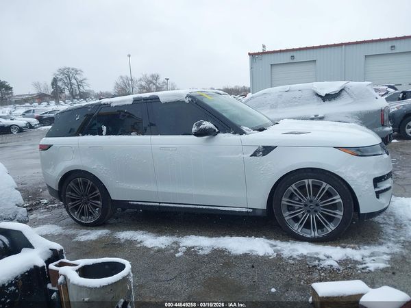 2025 LAND ROVER RANGE ROVER SPORT P360 SE