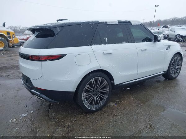 2025 LAND ROVER RANGE ROVER SPORT P360 SE