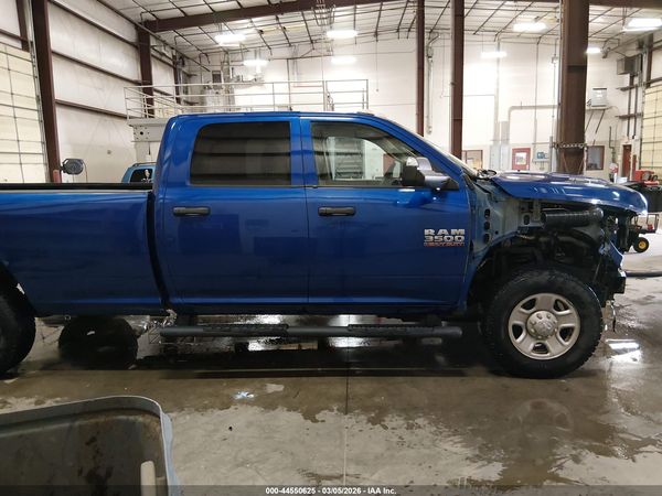 2017 RAM 3500 TRADESMAN  4X4 8' BOX