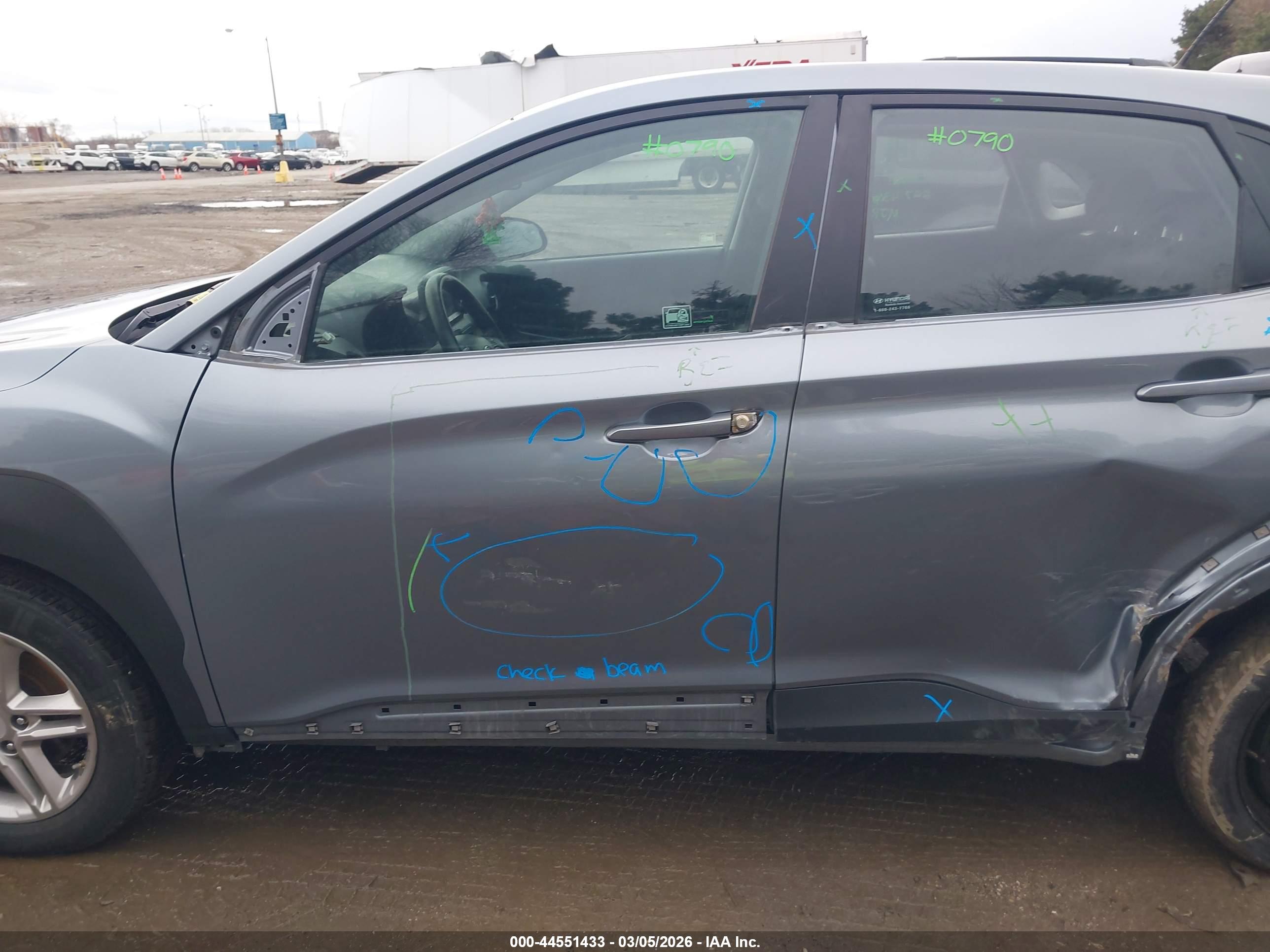 2019 HYUNDAI KONA SE