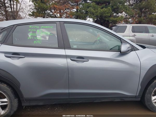 2019 HYUNDAI KONA SE