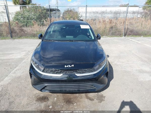 2024 KIA FORTE LXS