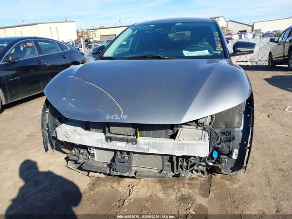2024 KIA EV6 WIND