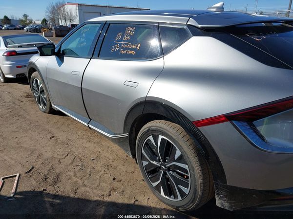 2024 KIA EV6 WIND