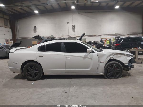 2013 DODGE CHARGER R/T MAX