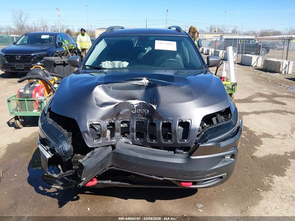 2019 JEEP CHEROKEE TRAILHAWK 4X4