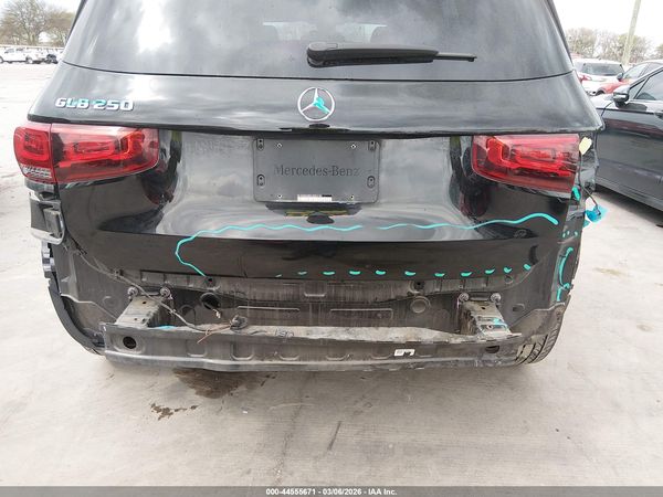 2020 MERCEDES-BENZ GLB 250 GLB250