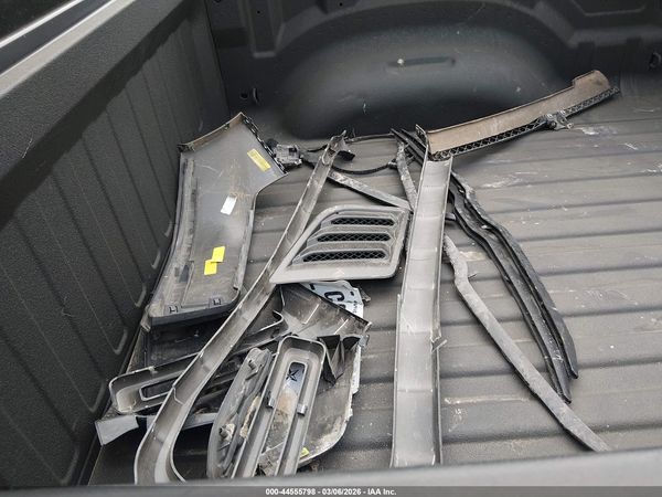 2023 RAM 1500 LARAMIE  4X4 5'7 BOX