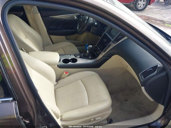 2017 INFINITI Q50 3.0T PREMIUM