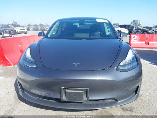 2019 TESLA MODEL 3 LONG RANGE/PERFORMANCE