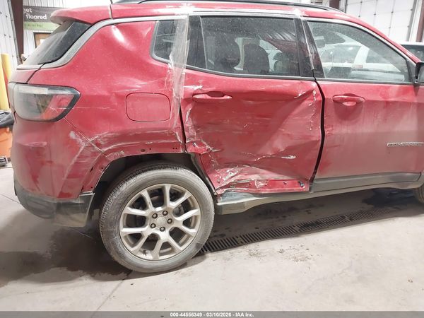 2024 JEEP COMPASS LATITUDE LUX FWD