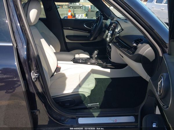 2024 MINI CLUBMAN COOPER S