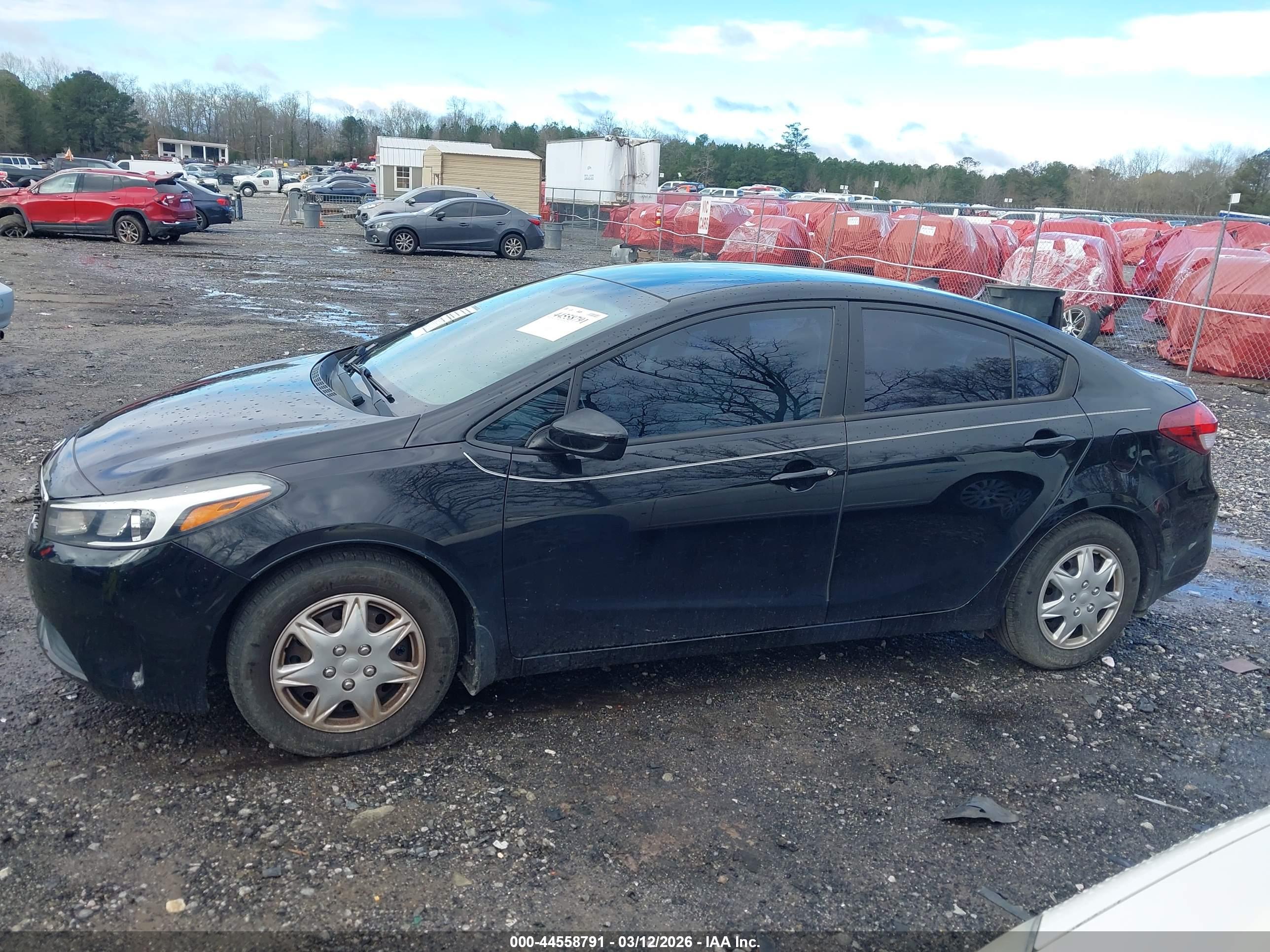 2018 KIA FORTE LX