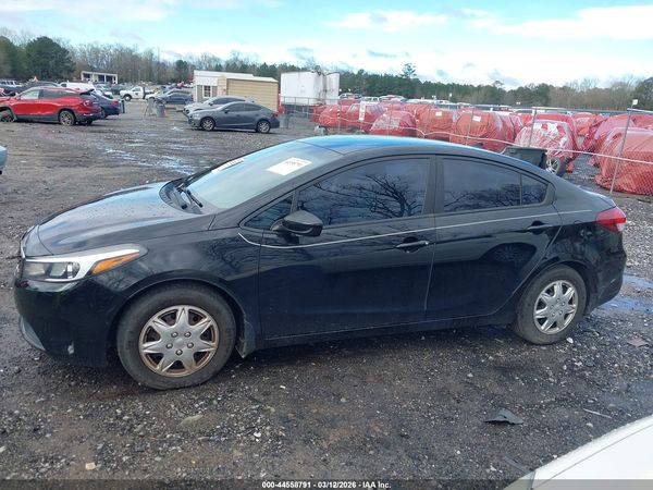 2018 KIA FORTE LX