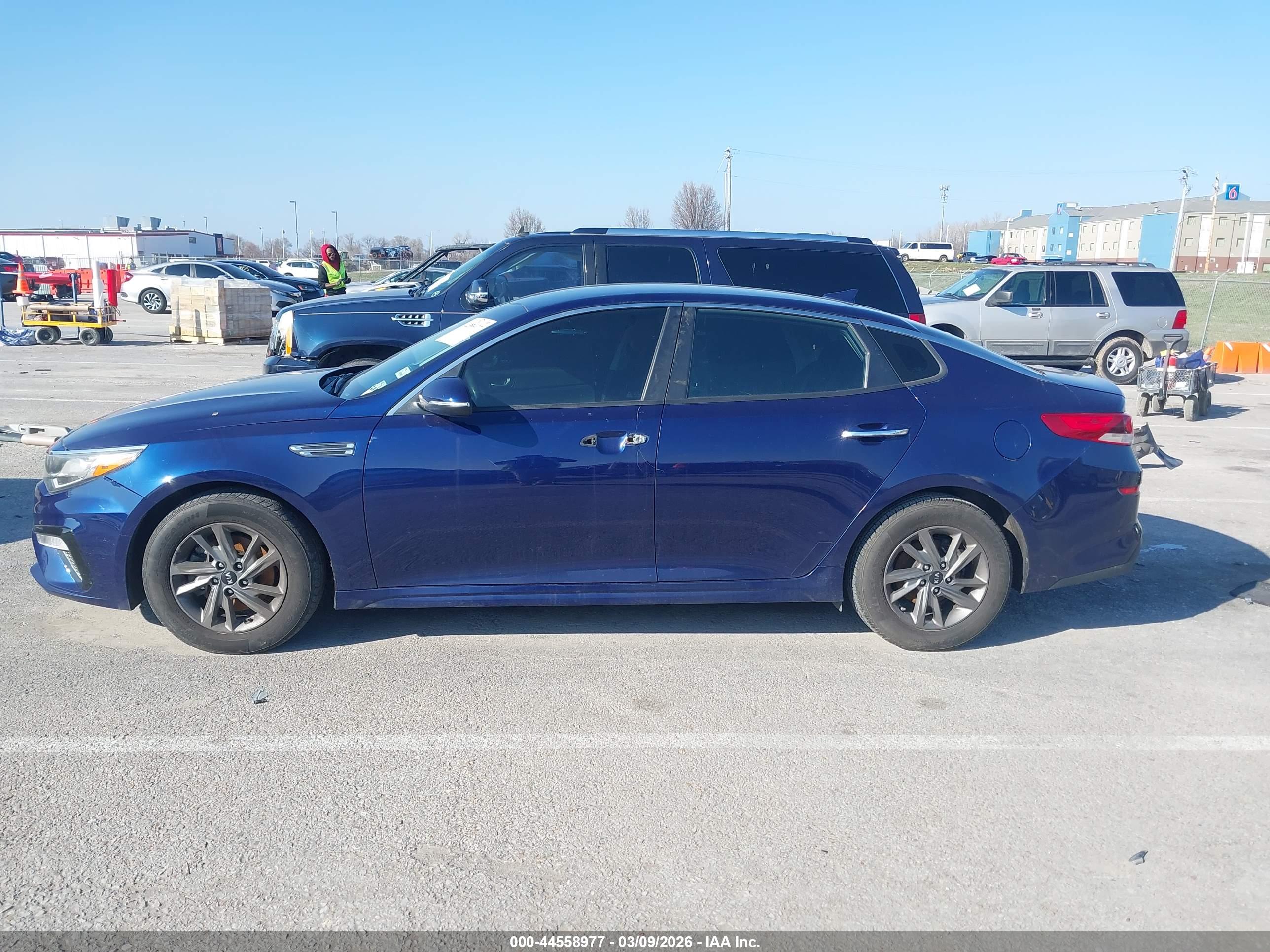 2019 KIA OPTIMA LX