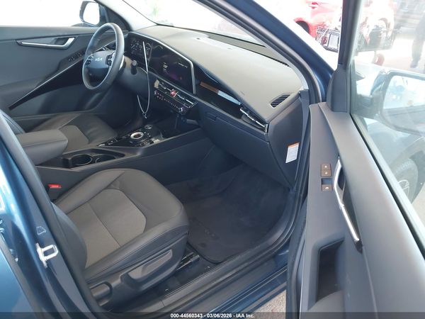 2025 KIA NIRO EV WIND