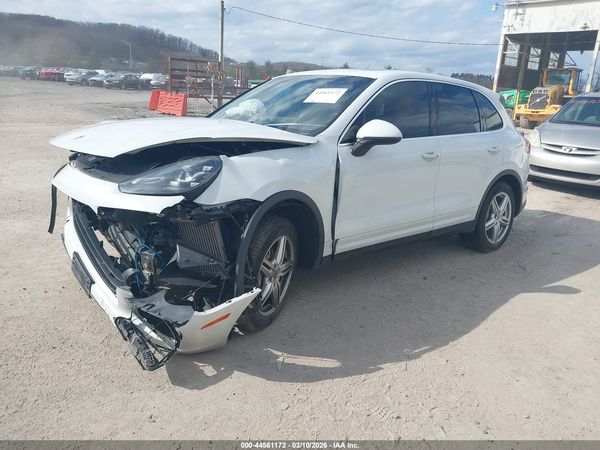 2015 PORSCHE CAYENNE S