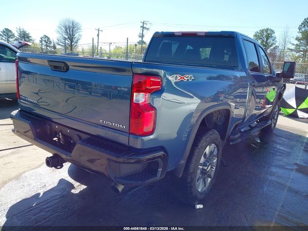 2025 CHEVROLET SILVERADO 2500HD 4WD  STANDARD BED CUSTOM — I4