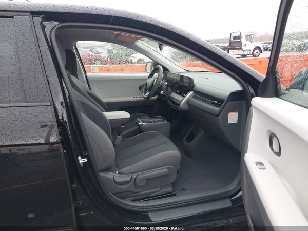 2025 HYUNDAI IONIQ 5 SE STANDARD RANGE