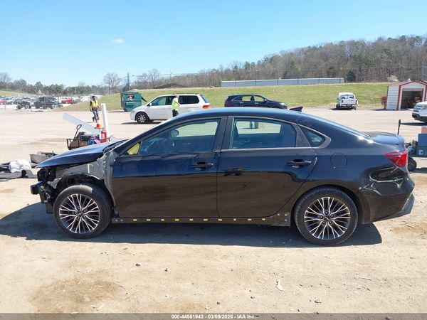 2024 KIA FORTE GT-LINE
