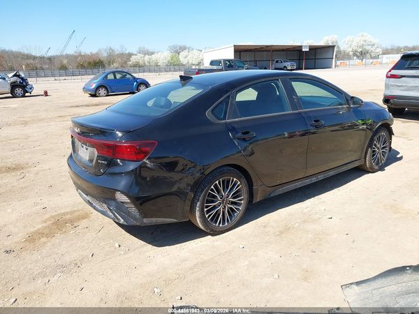 2024 KIA FORTE GT-LINE