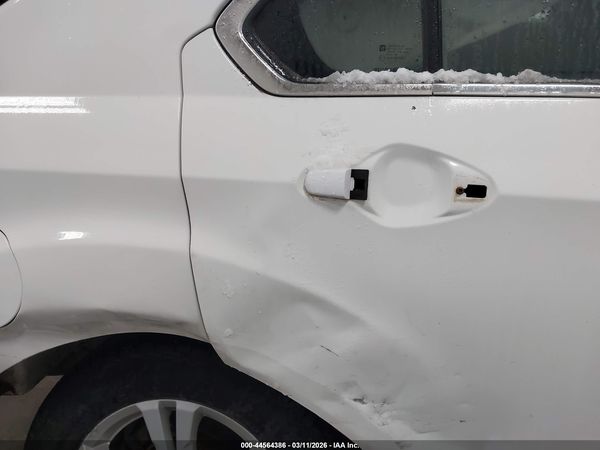 2013 CHEVROLET EQUINOX LS — I74
