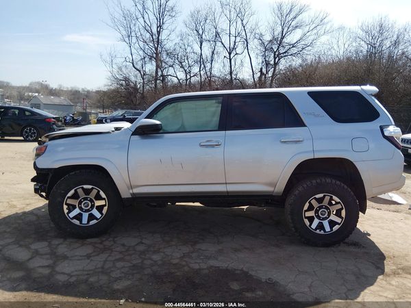 2019 TOYOTA 4RUNNER TRD OFF ROAD