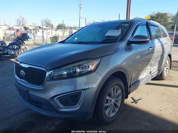 2018 KIA SORENTO 2.4L LX