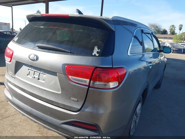 2018 KIA SORENTO 2.4L LX