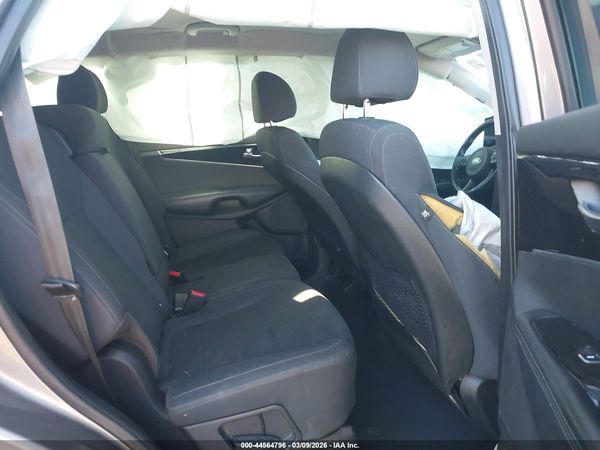 2018 KIA SORENTO 2.4L LX