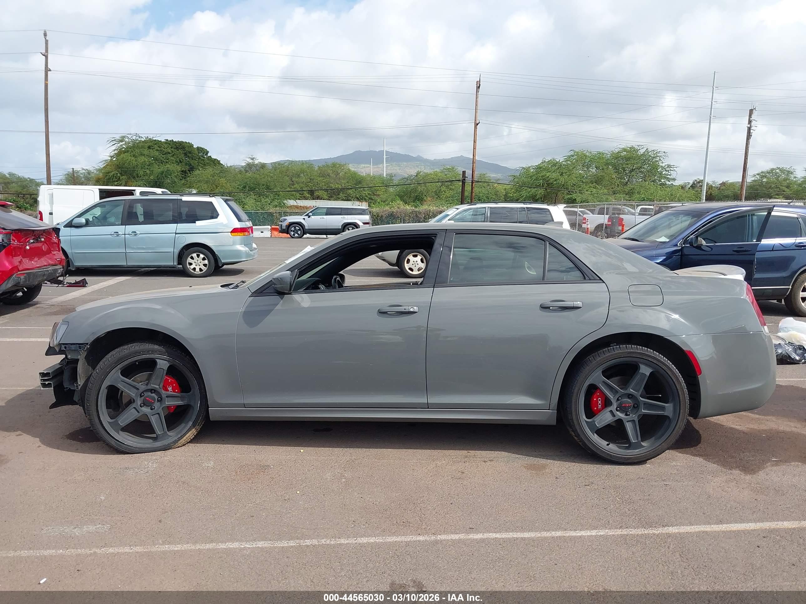 2018 CHRYSLER 300 300S