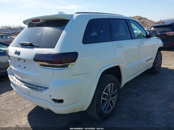 2021 JEEP GRAND CHEROKEE LAREDO X 4X4