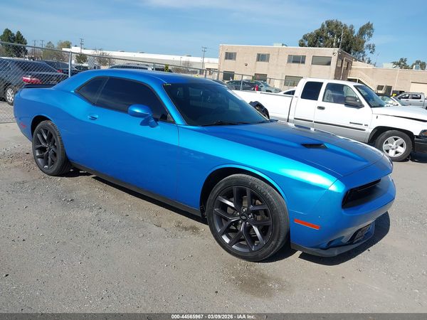 2019 DODGE CHALLENGER SXT