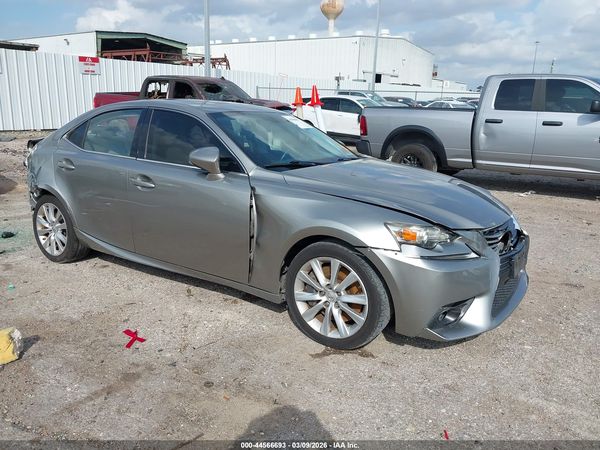 2016 LEXUS IS 200T