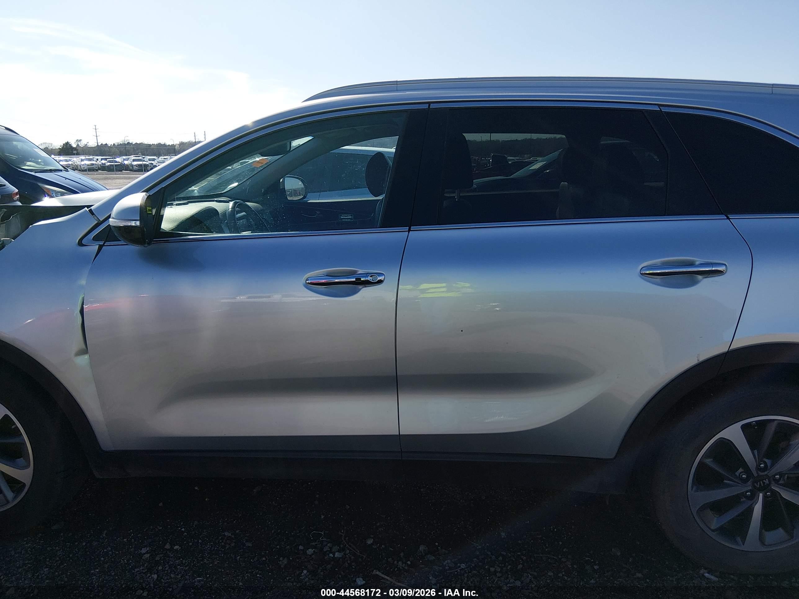 2019 KIA SORENTO 3.3L EX