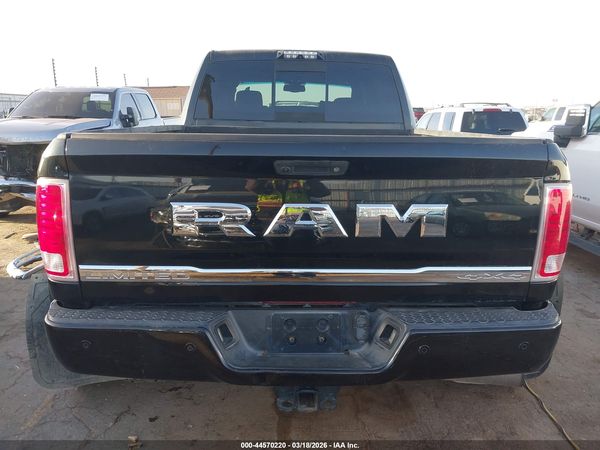 2017 RAM 3500 LIMITED  4X4 6'4 BOX