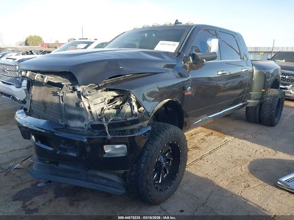 2017 RAM 3500 LIMITED  4X4 6'4 BOX