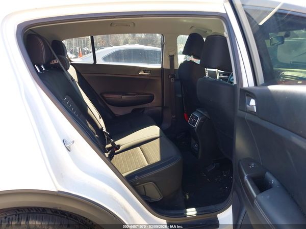 2018 KIA SPORTAGE LX