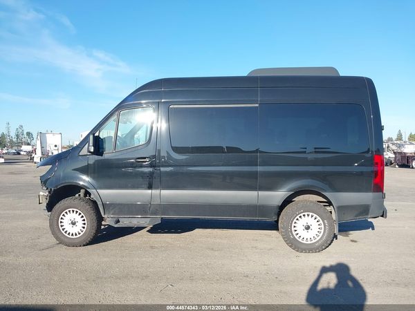 2024 MERCEDES-BENZ SPRINTER 2500