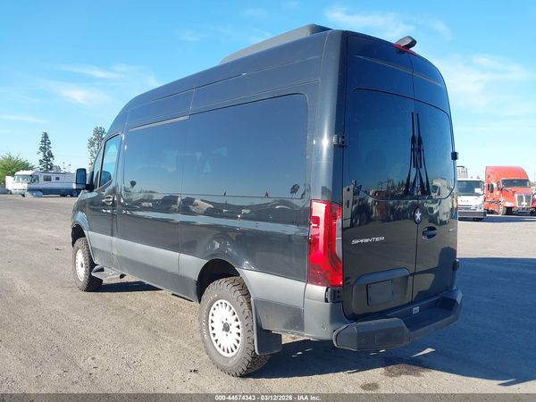 2024 MERCEDES-BENZ SPRINTER 2500