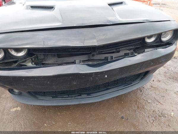 2018 DODGE CHALLENGER SXT