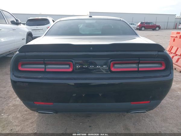 2018 DODGE CHALLENGER SXT