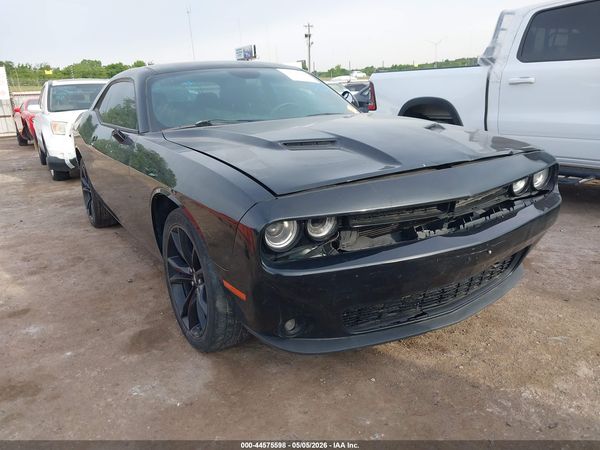 2018 DODGE CHALLENGER SXT