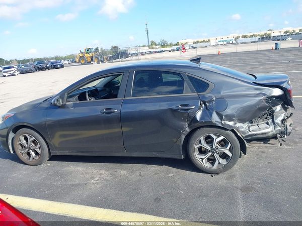 2021 KIA FORTE LXS