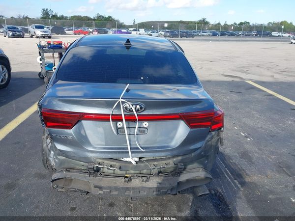 2021 KIA FORTE LXS